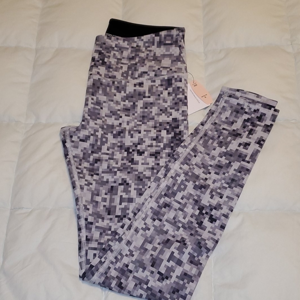 NWT Leggings